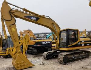 Excavadora hidráulica de orugas Caterpillar usada 320B/320BL Modelos 2015 Motor Cummins 20 Ton 100% Ready - Product Image 6