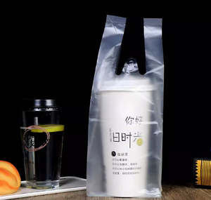 Sacs thermorétractables personnalisés de qualité alimentaire pour thé au lait, café, boba, bubble tea – en <span class=keywords><strong>plastique</strong></span> <span class=keywords><strong>LDPE</strong></span> transparent, jetables, pour gobelets simples et doubles - Product Image 2