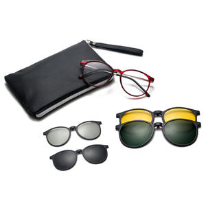 <span class=keywords><strong>Lunettes</strong></span> de soleil polarisées 4-en-1 à monture carrée avec <span class=keywords><strong>clip</strong></span> magnétique ultra-léger TR90 6075, verres <span class=keywords><strong>3D</strong></span> et montures pour myopie - Product Image 4