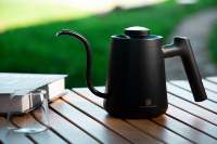 Cafetière à verser moderne en acier inoxydable Ensemble Cuisine Camping Commodité Couvercle Thermomètre Bouilloire Extérieure Conception Plastique