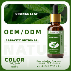น้ำมันเปติตเกรนออร์แกนิก ผู้จัดจำหน่ายเพื่อการส่งออก รับผลิตแบบ OEM น้ำมันหอมระเหยบริสุทธิ์จากธรรมชาติ โรงงานผลิตน้ำมันหอมระเหยแบบขายส่ง สำหรับน้ำหอม เทียน สบู่ ผลิตภัณฑ์ดูแลผิว ผม และร่างกาย - Product Image 2