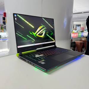 Ordinateur portable de jeu Intel d'occasion, portable, Gamer Strix G513RM R9 6900hx, 16 Go de RAM, 512 Go de SSD, clavier anglais, écran 16:10, 144 Hz - Product Image 3