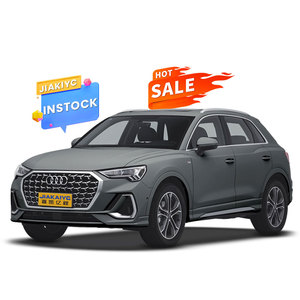 Nouveau 5 places pour <span class=keywords><strong>Audi</strong></span> <span class=keywords><strong>Q3</strong></span> 2.0T Turbo Gas SUV intérieur spacieux 7 vitesses DCT boîte de vitesses automatique direction gauche R18 taille de pneu foncé - Product Image 1