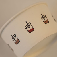 Gobelet en papier kraft à paroi unique avec logo personnalisé Récipients de crème glacée biodégradables et imperméables pour soupe au yaourt avec couche de peinture à usage unique