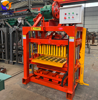 Machine à fabriquer des briques WJ 4-40A avec moule flexible interchangeable pour la production de briques creuses, pleines et de pavés
