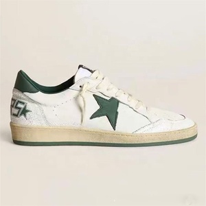 Scarpe Classiche Effetto Vissuto, Stelle Dorate con Paillettes, Dettagli Argento, Scarpe con Rialzo Interno in Vera Pelle Bovina di Alta Qualità - Product Image 1