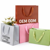 Sac fourre-tout en papier cartonné blanc avec logo personnalisé, poignée torsadée, imperméable, grande capacité