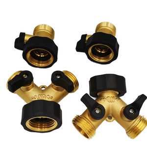 Kit de 4 piezas de latón para conexión de mangueras con válvula de bola de dos vías, cinta de PTFE, OEM personalizable para RV, exteriores y jardín - Product Image 1