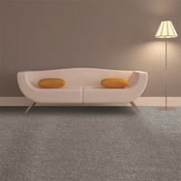 Moquette unie de luxe lavable en polypropylène (PP) tuftée, à poils coupés, mur à mur, en rouleaux pour usage domestique