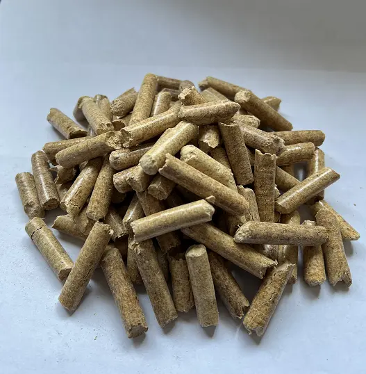 Manufacturers direct biomass energy burning wood pellets