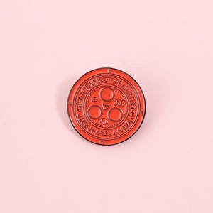 Broche en alliage de zinc avec symbole <span class=keywords><strong>du</strong></span> <span class=keywords><strong>soleil</strong></span> Halo en émail, thème jeu d'horreur gothique, organisation culte, ordre, badge de revers, bijou, cadeau - Product Image 2