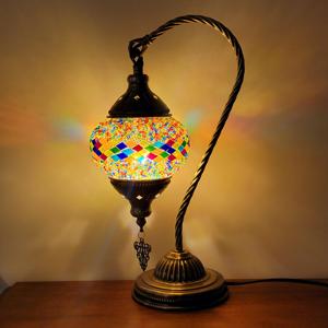 Đèn bàn trang trí kiểu Morocco Thổ Nhĩ Kỳ, nhiều màu sắc, chất liệu thủy tinh, kiểu dáng cổ điển, để cạnh bàn - Product Image 5