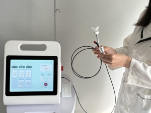 Attrezzatura Professionale per Chirurgia Orale, Laser a Diodi 450nm 980nm a Doppia Lunghezza d'Onda per Taglio Tessuti Molli, per Cliniche - Product Image 5