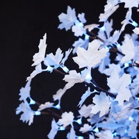 Juchen Outdoor Hochzeits-Straßendekoration Weißer Künstlicher Plastik IP65-zertifizierter 2m Ahorn Weihnachtsbaum LED-Anzeigebildschirm Ra70