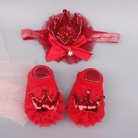 Ensemble cadeau pour nouveau-né : Bandeau bébé couronne cygne mignon, accessoires pour cheveux d'enfants, bandeau et chaussettes pour nourrissons et tout-petits, fait main