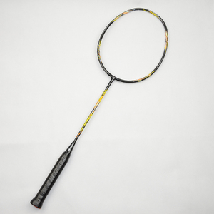 Vợt cầu lông 1K Woven + M40 Nano Graphite với thiết kế decal nước màu kim loại - Product Image 3