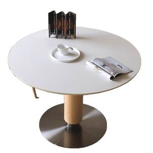 Table à manger en marbre artificiel de style vintage avec pieds en bois et chaises assorties, combinaison multifonctionnelle pour petit appartement - Product Image 5