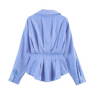 Chemisier plissé rayé en popeline coupe ajustée pour <span class=keywords><strong>femme</strong></span>, style vintage décontracté, <span class=keywords><strong>chemise</strong></span> de bureau <span class=keywords><strong>sur</strong></span> <span class=keywords><strong>mesure</strong></span>, OEM/ODM par une usine de vêtements chinoise - Product Image 2