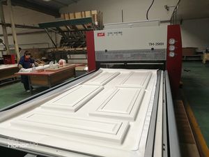 Prensa de membrana de vacío de laminado de PVC, máquina de prensado para puerta de armario de cocina - Product Image 2