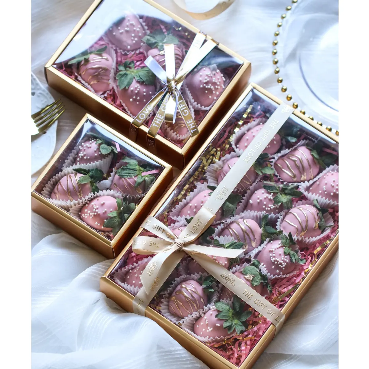 IMEE-caja personalizada de lujo para panadería, caja de regalo de San Valentín con tapa transparente, color dorado y rojo, Chocolate, galletas, dulces, pasteles, navidad