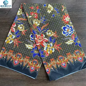 Sarong /batik / lungi /pareoラップ伝統的な生地チューブスカートマイクロファイバー生地ロール