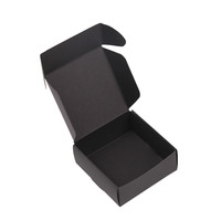Cajas de cartón ecológicas con cierre plegable de lujo negro personalizado embalaje de regalo al por mayor envío caja de papel kraft con logotipo
