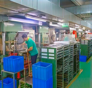 Couverture d'étanchéité en caoutchouc EPDM BUNA transparente de qualité USP, résistante aux UV (UL 94 HB), pour salle blanche à basse température et usage médical - Product Image 1