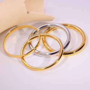 Hot Bán 4Mm 6Mm 8Mm Thép Không Gỉ Tối Giản Vòng Đeo Tay Mịn Phải Đối Mặt Với Rắn Vàng Khóa Đồng Bằng Vòng Tròn <span class=keywords><strong>Cuff</strong></span> Bangle - Product Image 4