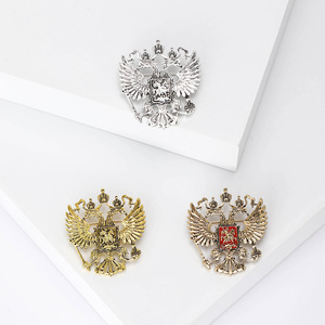 Broche en alliage d'aigle de luxe rétro pour cadeaux de fiançailles et de mariage pour enfants - Product Image 1