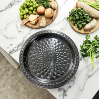 Assiette à fond plat en acier inoxydable de style américain, écologique, avec motif en relief, plateau épais pour aliments et fruits, incrustation dorée gravée