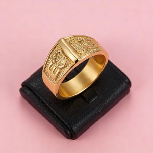 Anillo de Hombre Estilo Hip Hop Europeo y Americano, de Acero de Titanio, Chapado en Oro, con Diamantes de Colores, Modelo María - Product Image 3