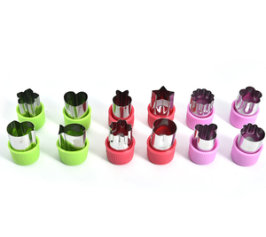 Forma Taglierina di verdure Set 12pcs Mini Torta di Frutta E Cookie Cutter Stamp Muffa Con Coperchio In Plastica Per Proteggere La Mano pasta del gioco Cutter - Product Image 4