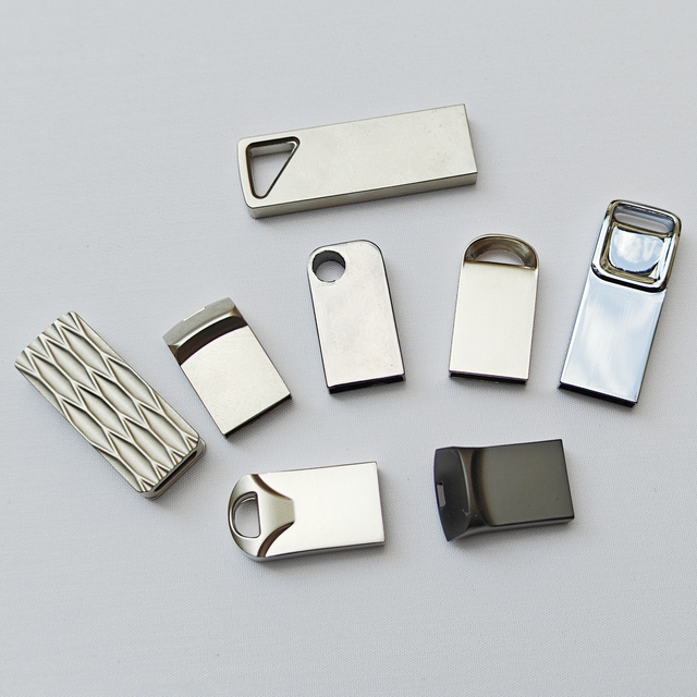 3 in 1 Durable Metal USB Flash Drive with USB 2.0/3.0 Interfaces UV Printing for Smartphones Android/iPhone 64GB