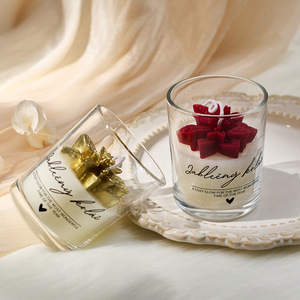 <b>Coconut</b> Wax Porcelain Leaf Shape Handmade Aromatherapy <b>Candle</b> Cup for Christmas Diwali Holidays Luxurious Indoor Atmosphere - Product Image 2