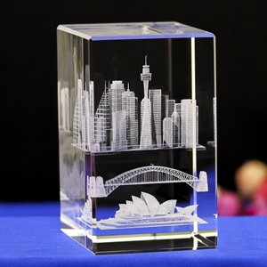 Sculptures en cristal personnalisées sur mesure représentant des monuments mondiaux, tels que la Mélodieuse de Sydney, pour la décoration intérieure et les souvenirs touristiques. - Product Image 4