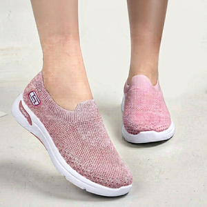 Chaussures plates décontractées pour femmes, en maille respirante, légères et confortables, avec logo personnalisé, style slip-on. - Product Image 1
