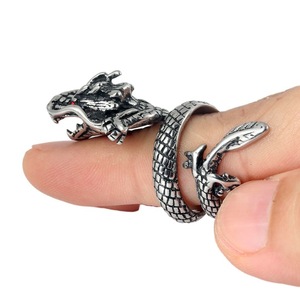 Anillo de Dragón yúnique de Acero Inoxidable para Hombre, Joyería del Zodíaco Animal, Regalo con Diseño de Ojo Rojo - Product Image 3
