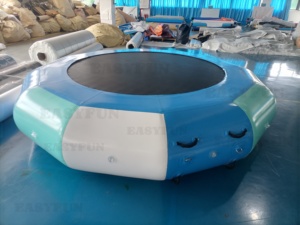 EASYFUN fabrique des trampolines gonflables personnalisés pour la diversion aquatique en plein air en famille - Product Image 3