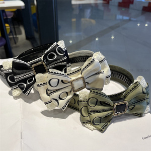 مشبك إنترنت من ShanHai مع نمط ياباني وكوري جديد ، ربطة رأس جديدة على الطراز الفرنسي البسيط - Product Image 4