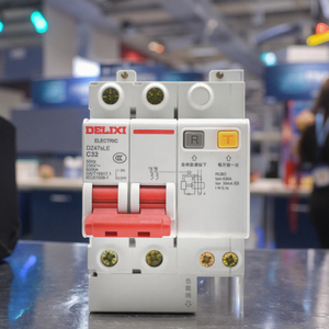 DELIXI DZ47sLE Tipe C 2-tiang AC RCBO | Bahan tembaga Li perlindungan arus residu pemutus sirkuit - Product Image 1