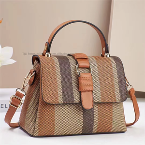 กระเป๋าถือผู้หญิงแฟชั่นสุดหรู ดีไซน์ทันสมัย คุณภาพดี หนัง PU สำหรับผู้หญิง ขายส่ง - Product Image 1