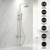 Ensemble de douche thermostatique carré en or brossé, mitigeur mural apparent avec pommeau de pluie, bec de baignoire et douchette à main