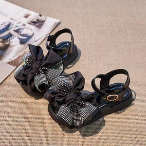 Sandali per ragazze 2023 estate nuove scarpe da principessa per bambina scarpe con strass rosso netto suola morbida scarpe per bambini grandi per bambini - Product Image 4