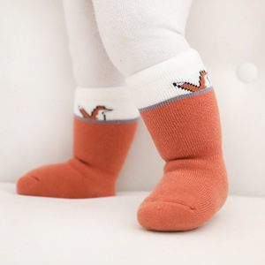 Chaussettes pour bébé en hiver, chaussettes d'hiver épaisses et chaudes à tube moyen, bonneterie en coton pour enfants - Product Image 5