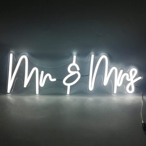 Mr. & <span class=keywords><strong>Mrs</strong></span>. Acrílico LED Luces de neón Ambiente DE BODA Signo de palabra brillante decorativo para Amazon Influencer Accesorios de boda - Product Image 6