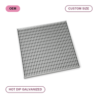 Grille de drainage en acier galvanisé à chaud robuste sur mesure pour chaussée de service aéroportuaire et canalisation des eaux usées