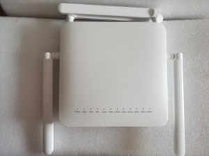 VXAR F780L อุปกรณ์ GPON WIFI ONU รุ่นใหม่ พร้อมพอร์ต 4 ช่อง และ 1GE+3FE+2POTS+4WIFI สำหรับเครือข่าย FTTH/FTTB/FTTX - Product Image 3