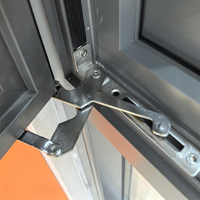Projet de villa personnalisée : Fenêtres à battants en aluminium à double vitrage en acier inoxydable, modernes, isolantes thermiquement et insonorisées