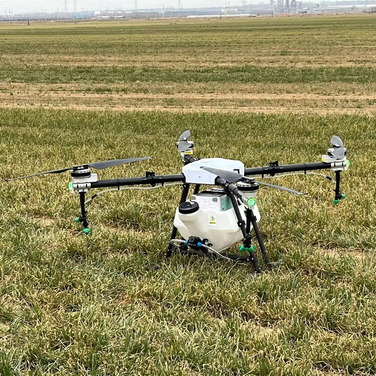 Drones agri pulvérisation d'engrais pour semences agricole drone de semis pulvérisateur agricole pour fumigation