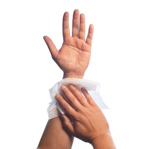 Lingettes humides pour adultes Débarbouillettes jetables pour patients Lingettes humides pour l'<span class=keywords><strong>incontinence</strong></span> et le nettoyage des personnes âgées Lingettes de grande taille - Product Image 5